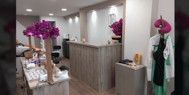 35€ από 60€ (-42%) για λαμπερά, περιποιημένα, μεταξένια και χωρίς φριζάρισμα μαλλιά έως και 6 μήνες, για να απαλλαγείτε από το πιστολάκι και τα ισιωτικά σίδερα, με την επαναστατική θεραπεία μαλλιών Brazilian Keratin Treatment στο Beauty Club στην Νέο Καλλιθέα!!
